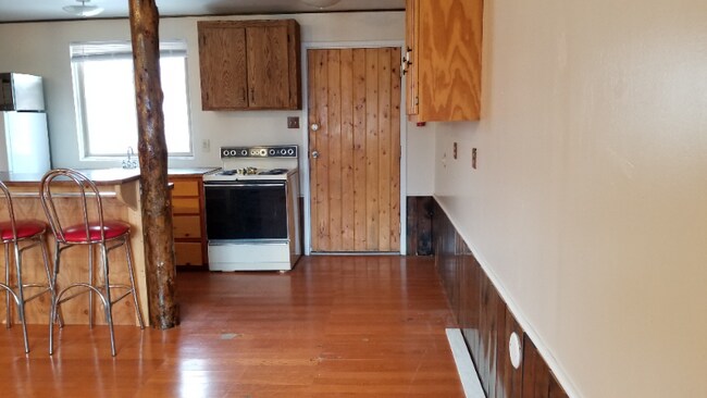 18 3rd St in Three Forks, MT - Building Photo - Building Photo