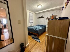 221 Summer St, Unit 3r in Somerville, MA - Building Photo - Building Photo