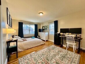 108 Withington Rd in Newton, MA - Building Photo - Building Photo