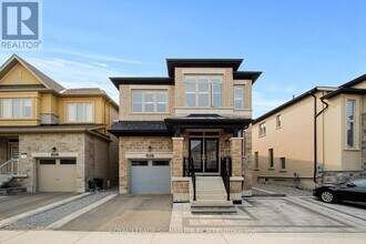 1028 Pelican Trail in Pickering, ON - Building Photo - Building Photo