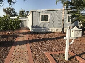 8823 E Billings St in Mesa, AZ - Building Photo - Building Photo