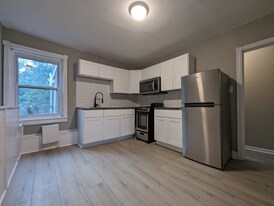 250 S 44th St, Unit 3 in Philadelphia, PA - Building Photo