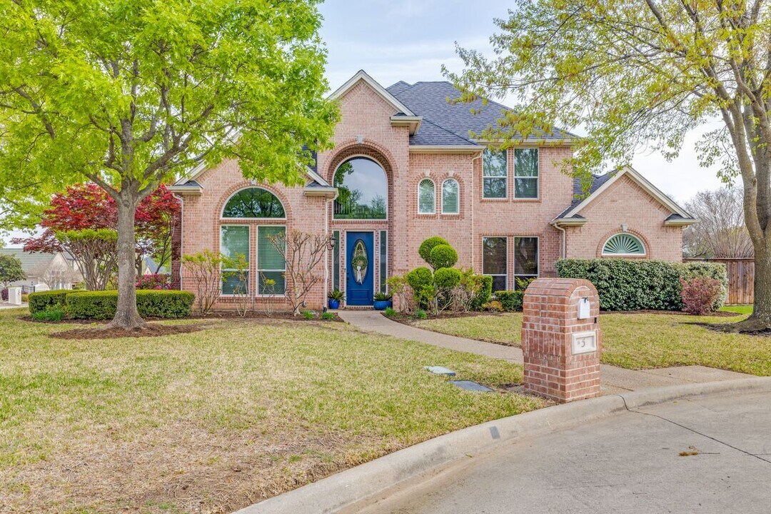 5 Pamela Ct in Mansfield, TX - Foto de edificio
