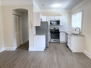 209 S Westland Ave in Tampa, FL - Building Photo - Building Photo