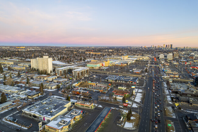 Kings Landing in Calgary, AB - Building Photo - Building Photo