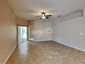6010 Kiteridge Dr in Lithia, FL - Building Photo - Building Photo