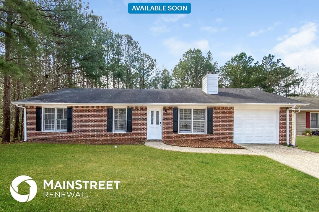 315 Cornwallis Way in Fayetteville, GA - Building Photo