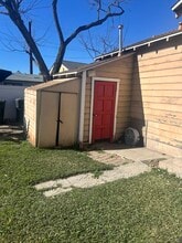 208 E Ellsworth Ave in Anaheim, CA - Building Photo - Building Photo