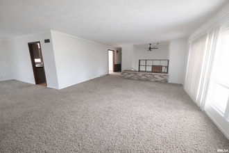 1637 Harrison Dr in Clinton, IA - Building Photo - Building Photo