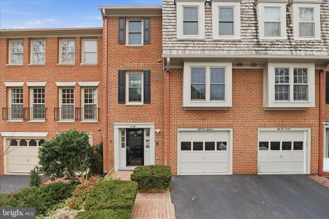 property at 5118 Woodmire Ln