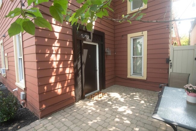 property at 3 Union St