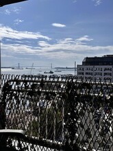 80 Bay St, Unit 8-F in Staten Island, NY - Building Photo - Building Photo