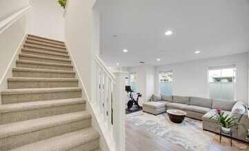 1747 Linden Ln in Santa Rosa, CA - Building Photo - Building Photo