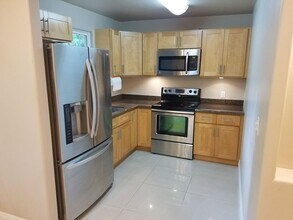 935 Kaipii St in Kailua, HI - Building Photo - Building Photo