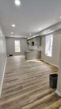3412 N 19th St, Unit 2 in Philadelphia, PA - Foto de edificio - Building Photo