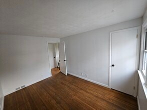 71 Medfield Dr in Rochester, NY - Foto de edificio - Building Photo