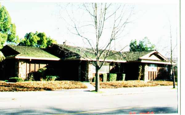 444-446 Felton Way in Stockton, CA - Building Photo