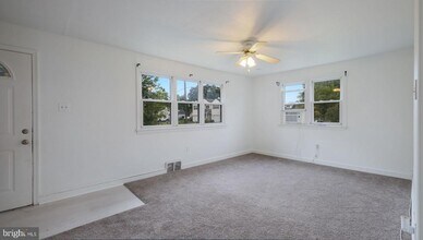 421 Avenue C in Horsham, PA - Building Photo - Building Photo