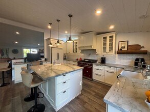 307 S Ditmar St in Oceanside, CA - Building Photo - Building Photo