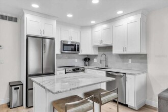 9755 Harrell Ave in Treasure Island, FL - Building Photo - Building Photo