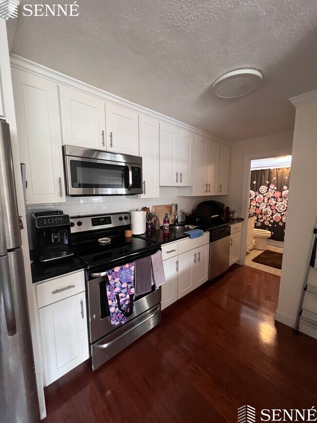 9 Blair Pl, Unit 3 in Cambridge, MA - Building Photo - Building Photo