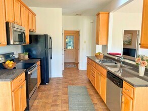 1602 Hucknall Pl in Statesboro, GA - Building Photo - Building Photo