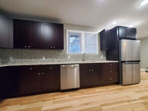 1676 Harvard Ave in Columbus, OH - Building Photo - Building Photo
