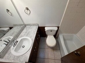 1602 SW 86th St in Oklahoma City, OK - Building Photo - Building Photo