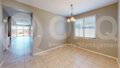 14425 W Dahlia Dr in Surprise, AZ - Building Photo - Building Photo