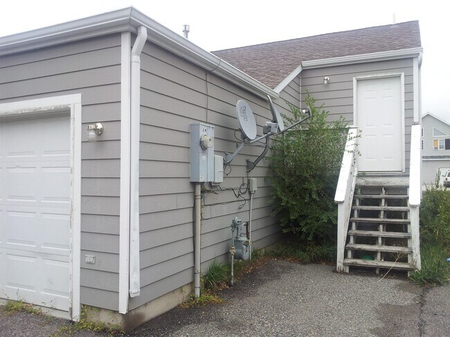99 13th St in Belgrade, MT - Building Photo - Building Photo