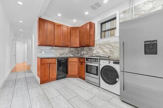 493 7th Ave in Brooklyn, NY - Building Photo - Building Photo