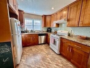 108 Withington Rd in Newton, MA - Building Photo - Building Photo