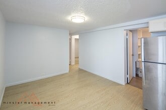 2569 Peter St-Unit -1 in Honolulu, HI - Foto de edificio - Building Photo