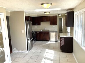 433 Janine Ln in Schaumburg, IL - Building Photo - Building Photo