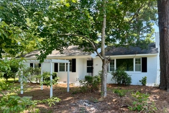 209 Barnes St in Fremont, NC - Building Photo - Building Photo