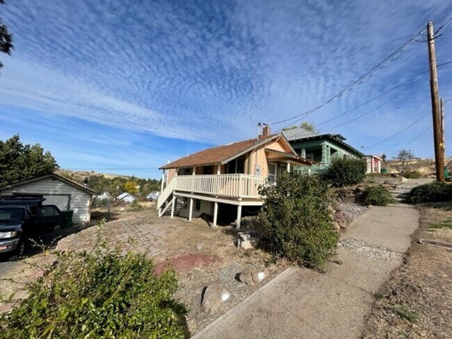321 Grant St in Klamath Falls, OR - Building Photo - Building Photo