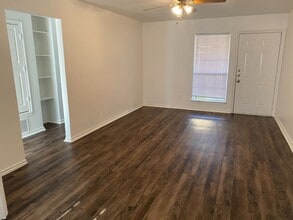 701 Miracle Ln in Cleburne, TX - Building Photo - Building Photo