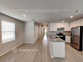 7347 Cultivator Way in San Antonio, TX - Foto de edificio - Building Photo