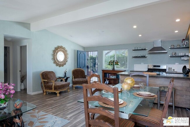 2072 Arnico St in Palm Springs, CA - Building Photo - Building Photo
