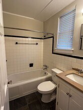 1108 W Friendly Ave in Greensboro, NC - Building Photo - Building Photo