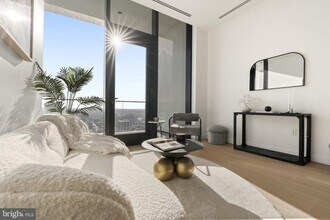 210 S 12th St in Philadelphia, PA - Foto de edificio - Building Photo