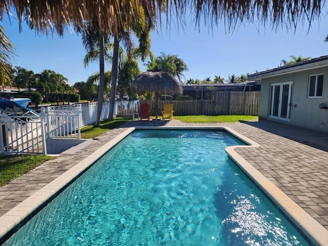 property at 191 SE 9th Ct