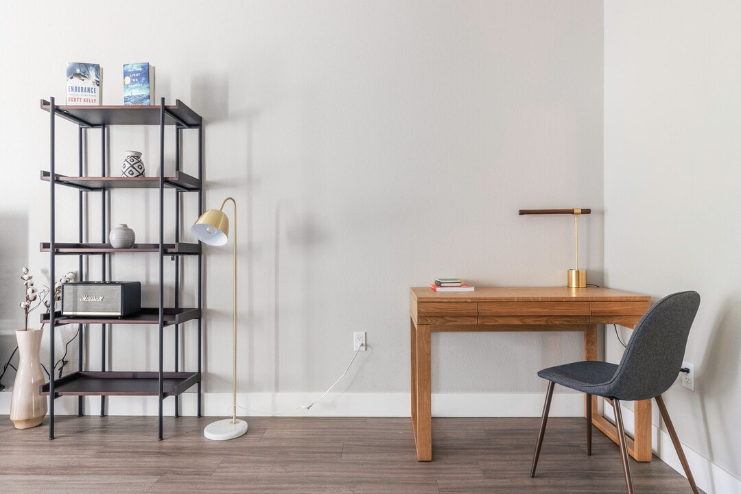 1300 The Alameda in San Jose, CA - Building Photo