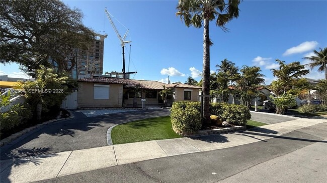 property at 1814 Thomas St