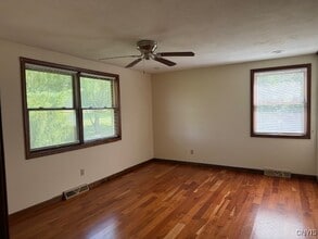 3440 Oxbow Rd in Canastota, NY - Building Photo - Building Photo