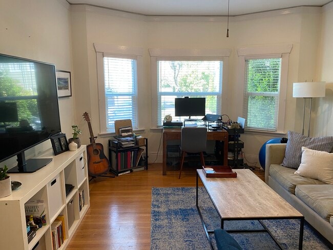 3117 College Ave, Unit #2 in Berkeley, CA - Building Photo - Building Photo