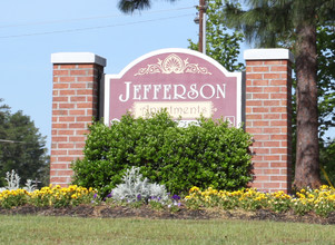 Jefferson Apartments in Macon, GA - Building Photo - Building Photo