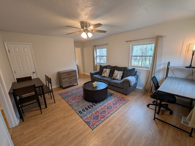 property at 5-25 Woodrow Ave