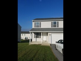 1018 Jean Ave in Temple, PA - Building Photo