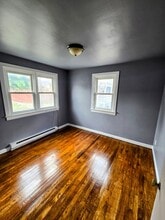 729 E Morton St in Bethlehem, PA - Building Photo - Building Photo